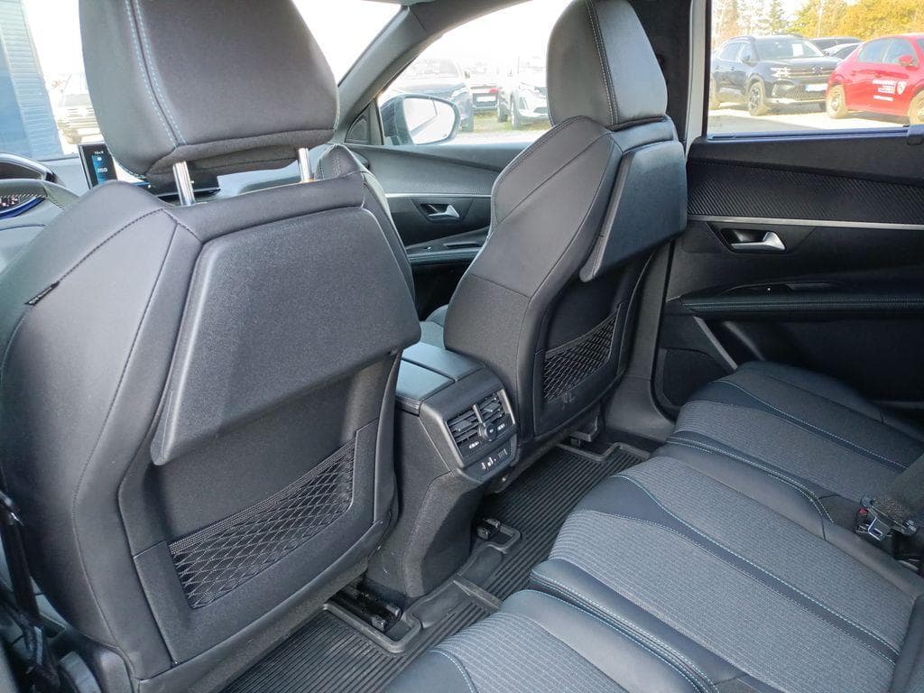 2023 Peugeot 5008 - 10