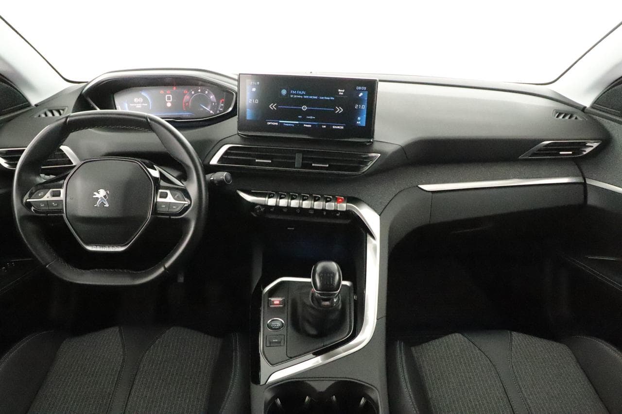 2022 Peugeot 5008 - 13
