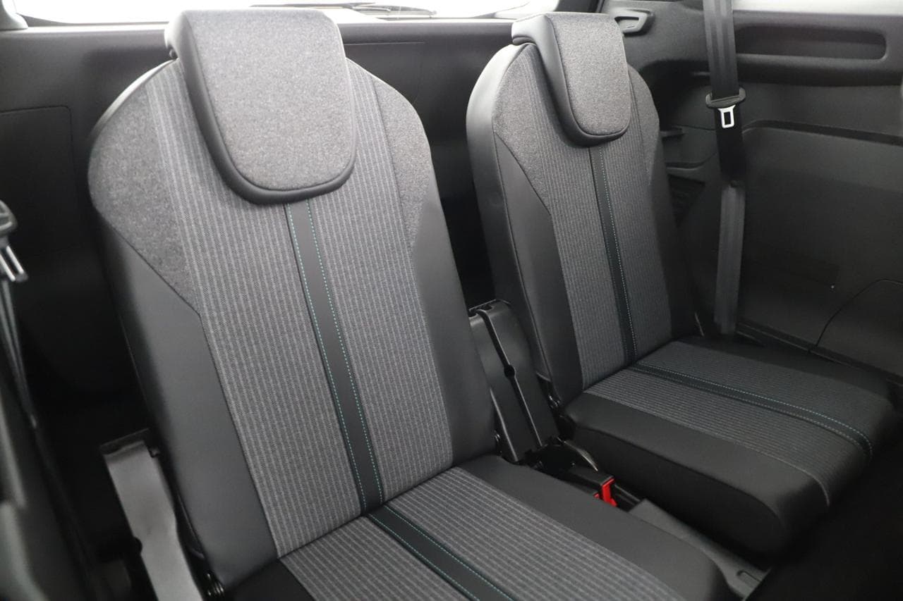 2022 Peugeot 5008 - 24