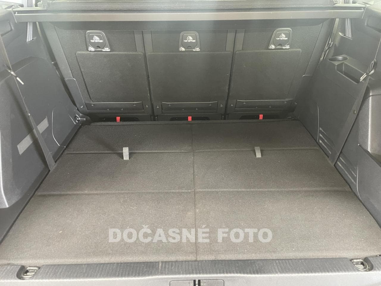 2017 Peugeot 5008 - 13