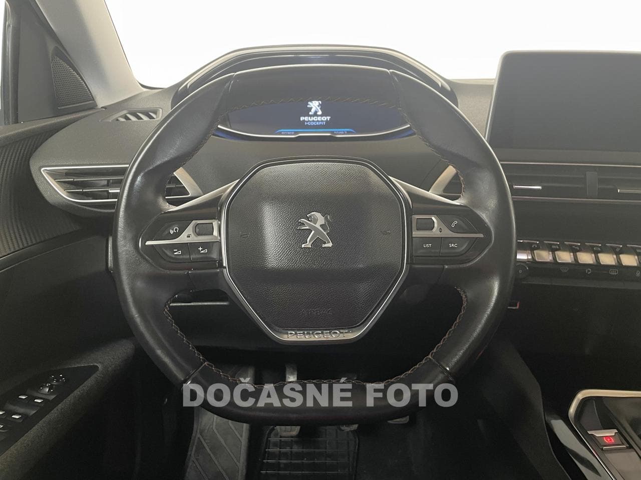 2017 Peugeot 5008 - 28