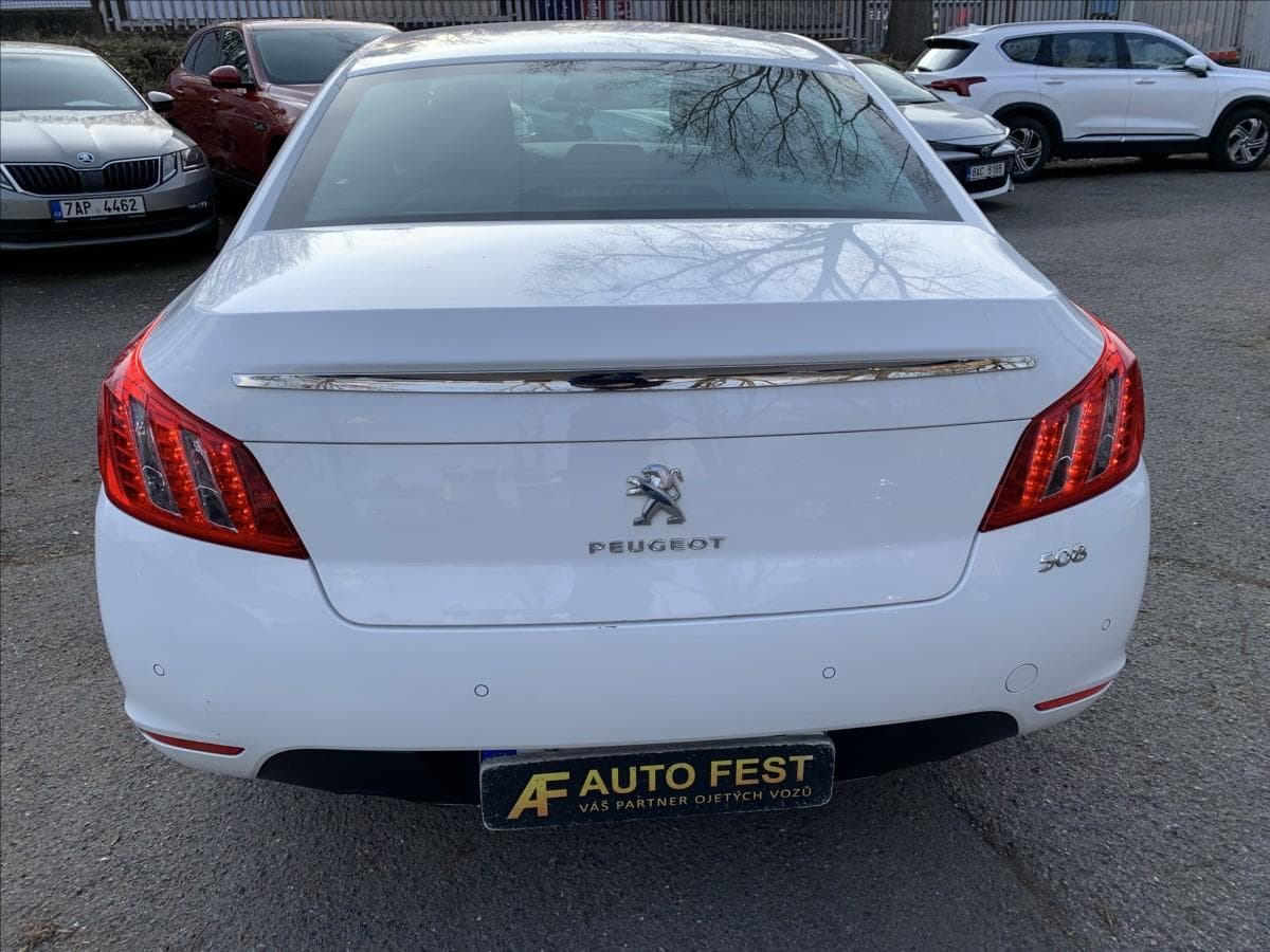 2013 Peugeot 508 - 11