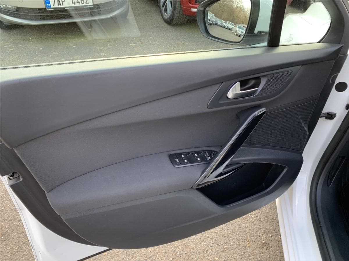 2013 Peugeot 508 - 17