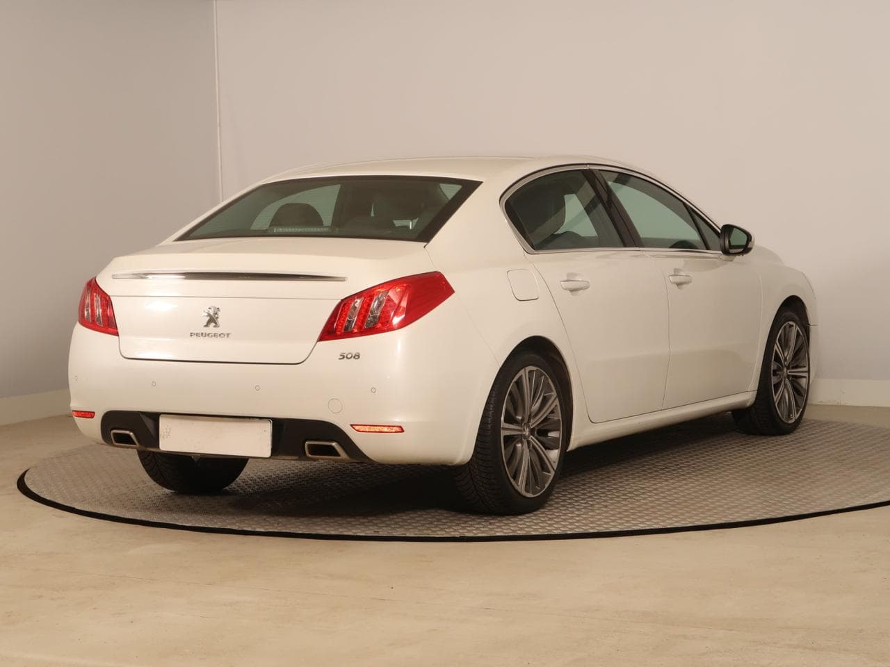 2012 Peugeot 508 - 13