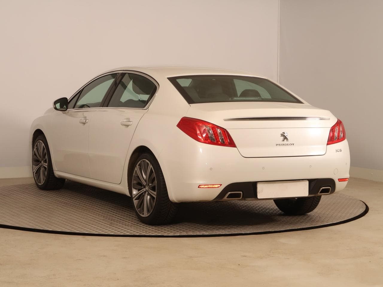 2012 Peugeot 508 - 9