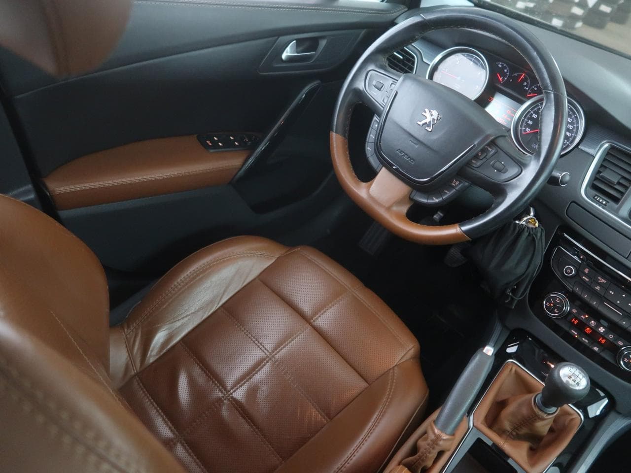 2011 Peugeot 508 - 9