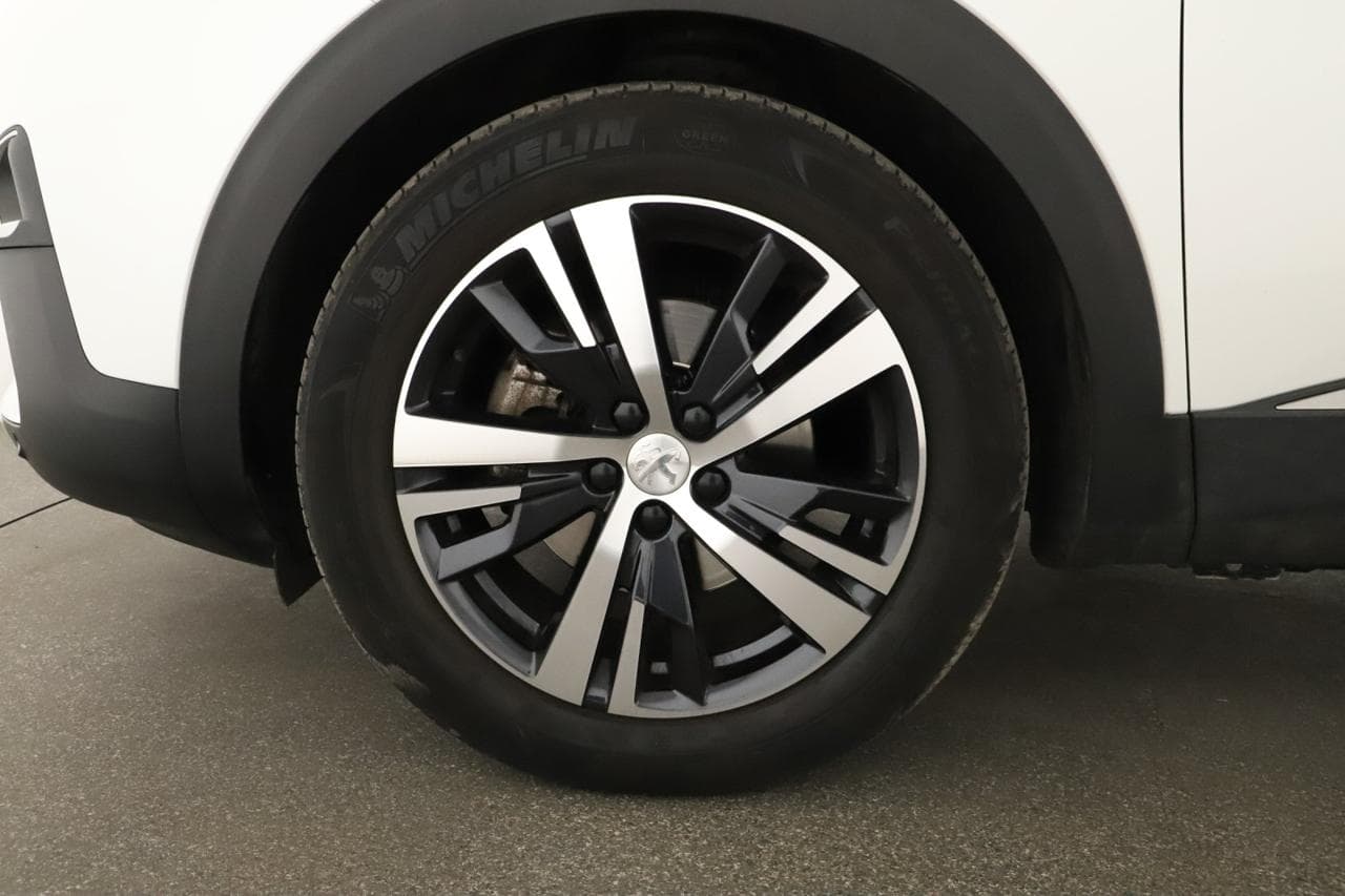 2019 Peugeot 5008 - 18