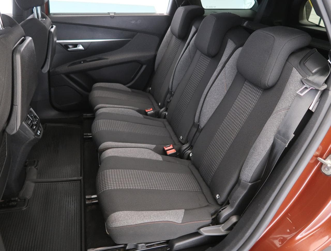 2021 Peugeot 5008 - 24