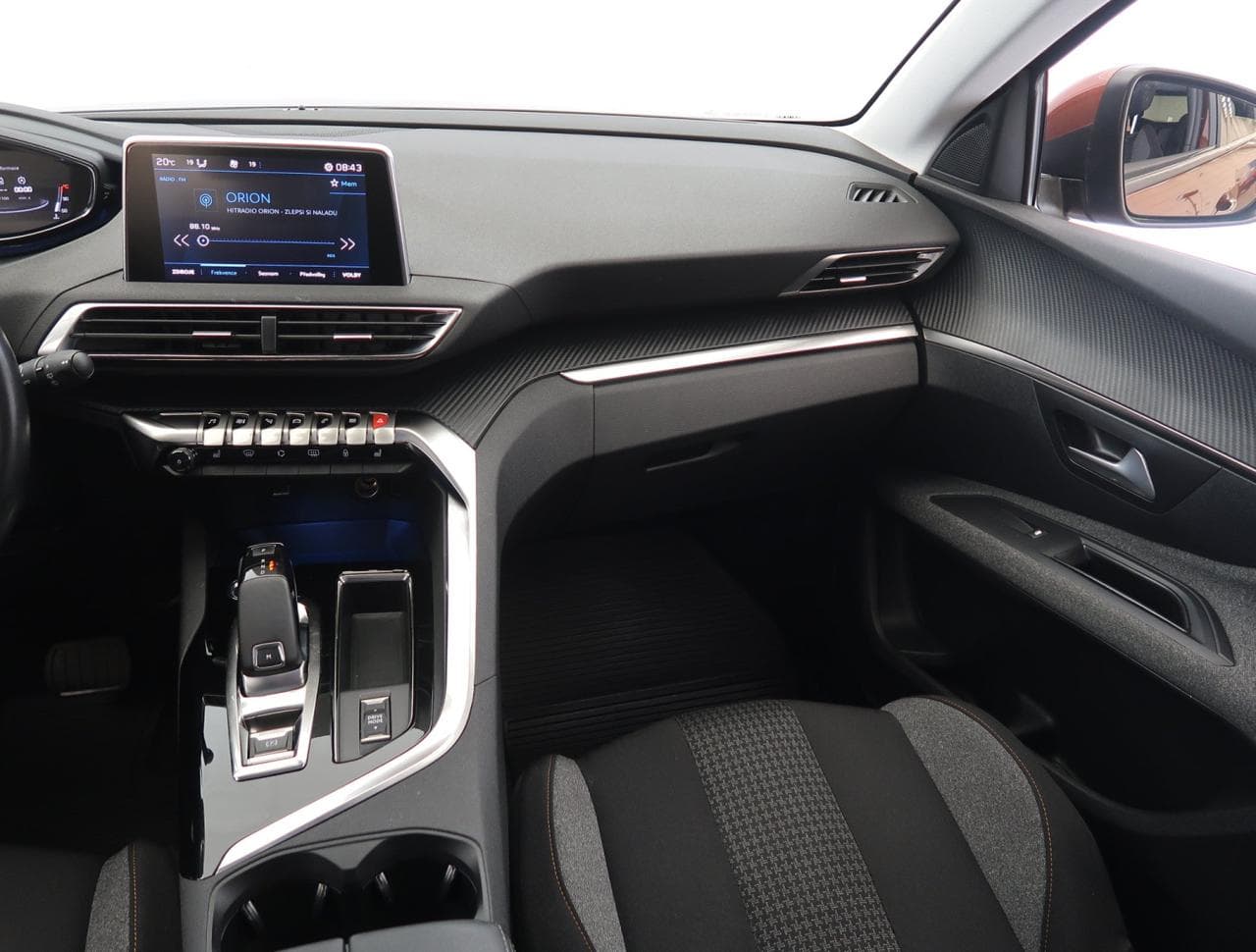 2021 Peugeot 5008 - 17