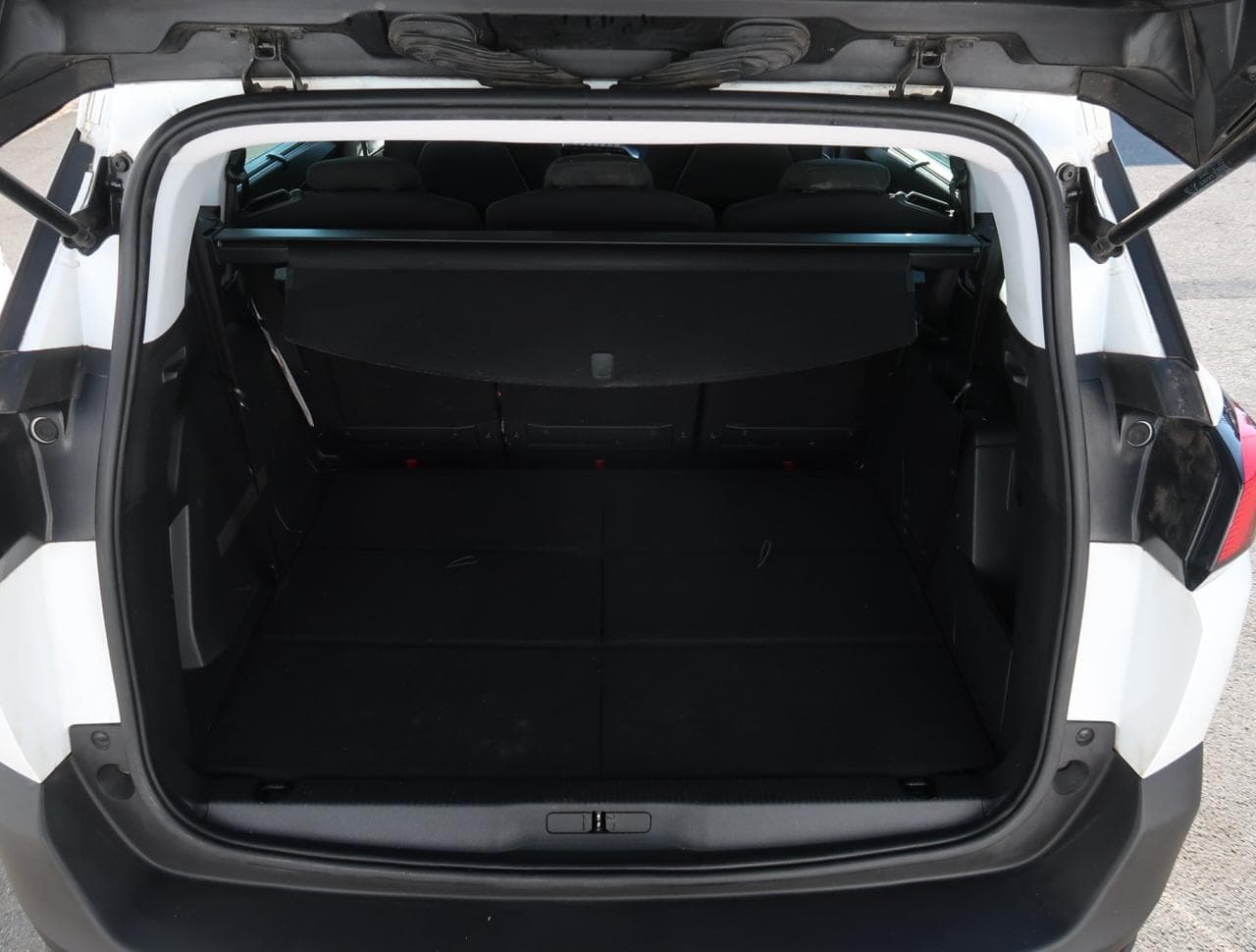 2020 Peugeot 5008 - 19