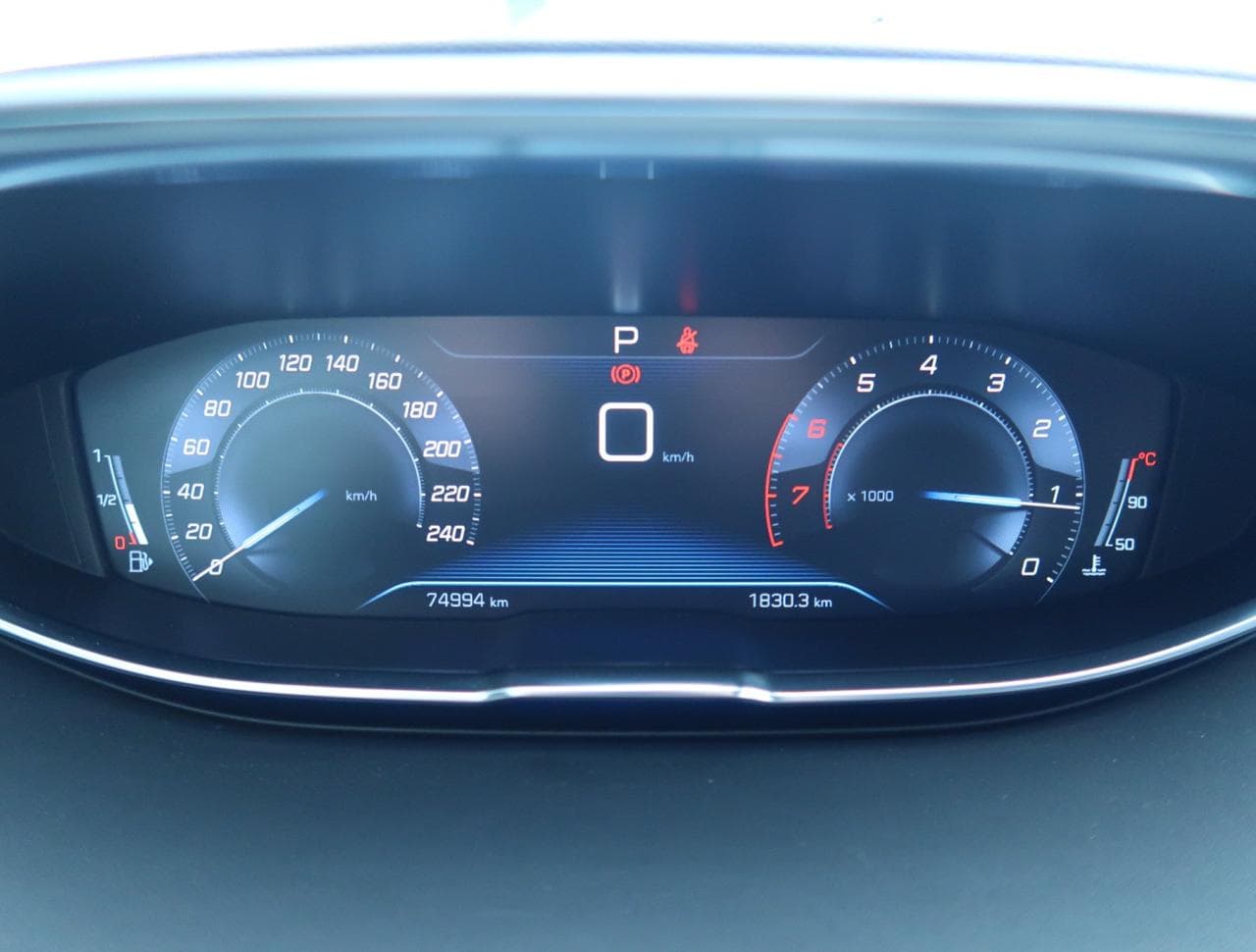 2020 Peugeot 5008 - 17