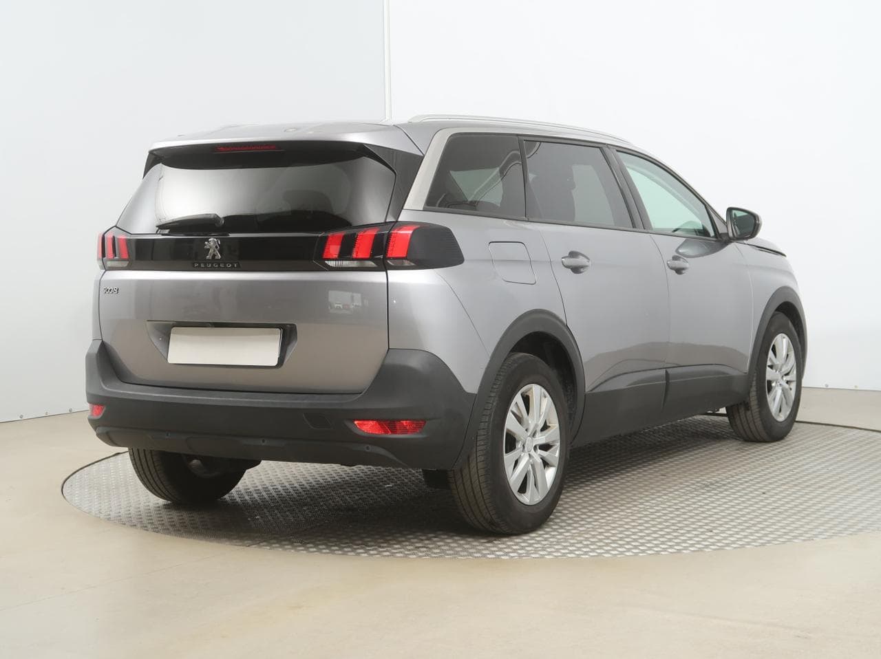 2020 Peugeot 5008 - 7