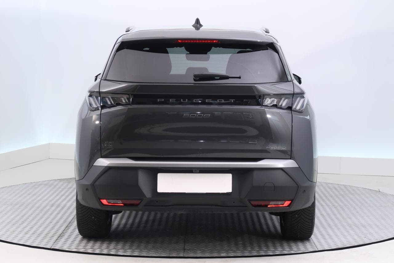 2025 Peugeot 5008 - 6