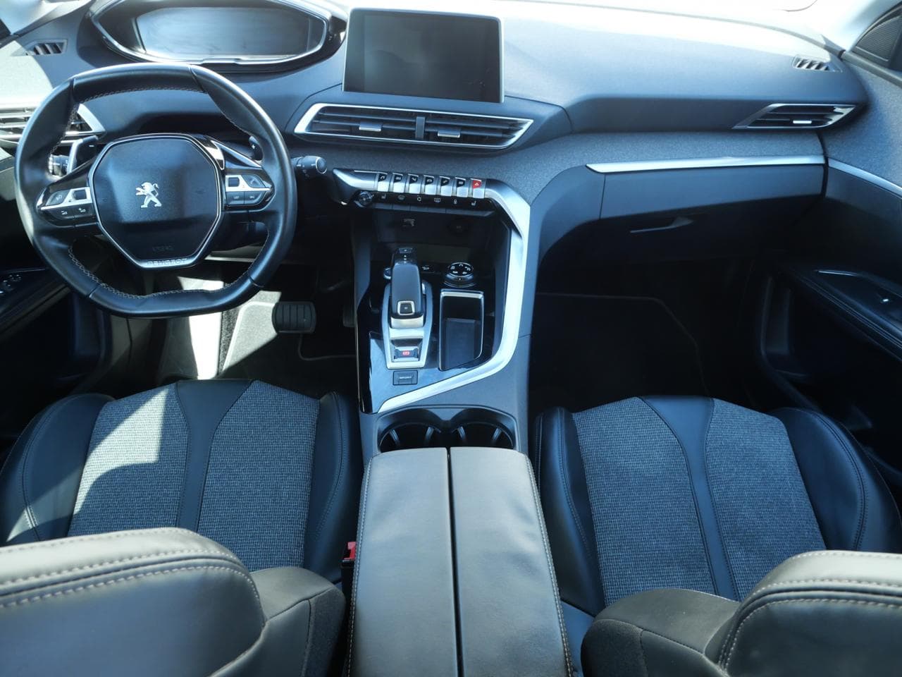 2018 Peugeot 5008 - 8