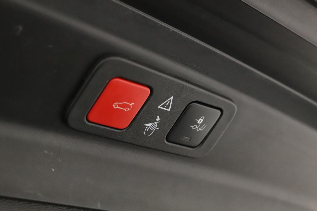 2020 Peugeot 5008 - 18