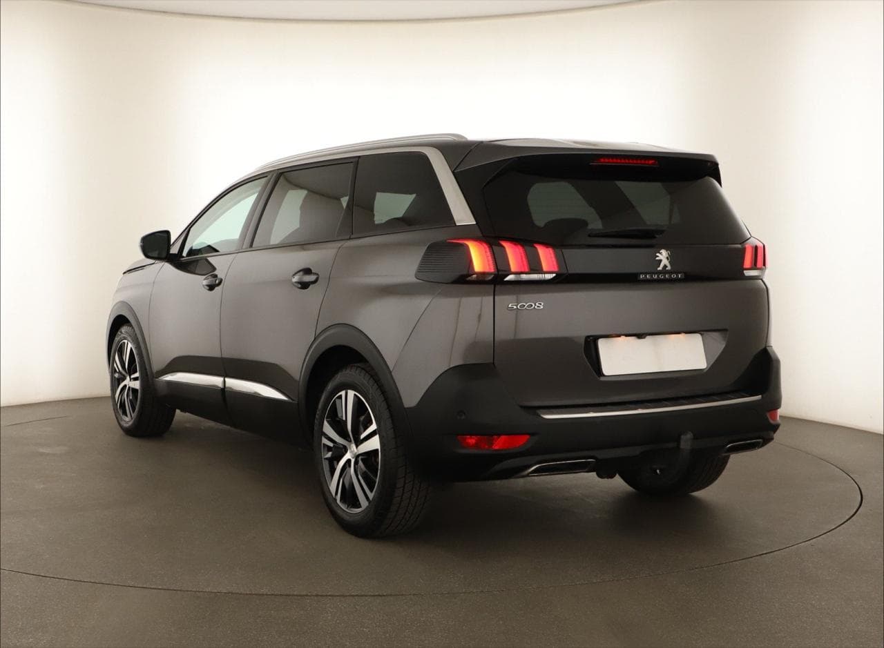 2020 Peugeot 5008 - 5