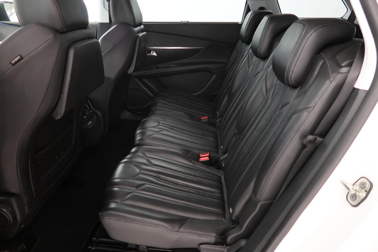 2017 Peugeot 5008 - 23