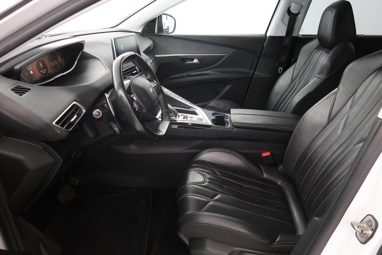 2017 Peugeot 5008 - 25