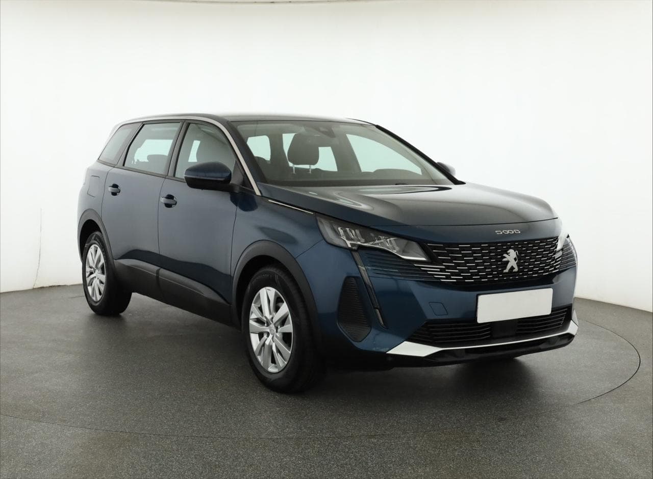 2021 Peugeot 5008