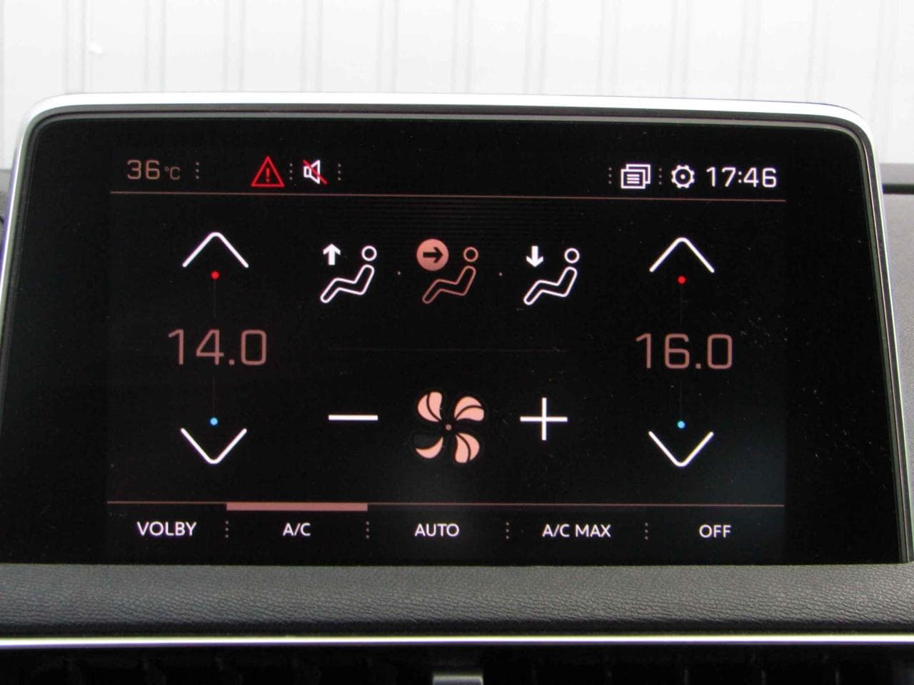 2019 Peugeot 5008 - 19