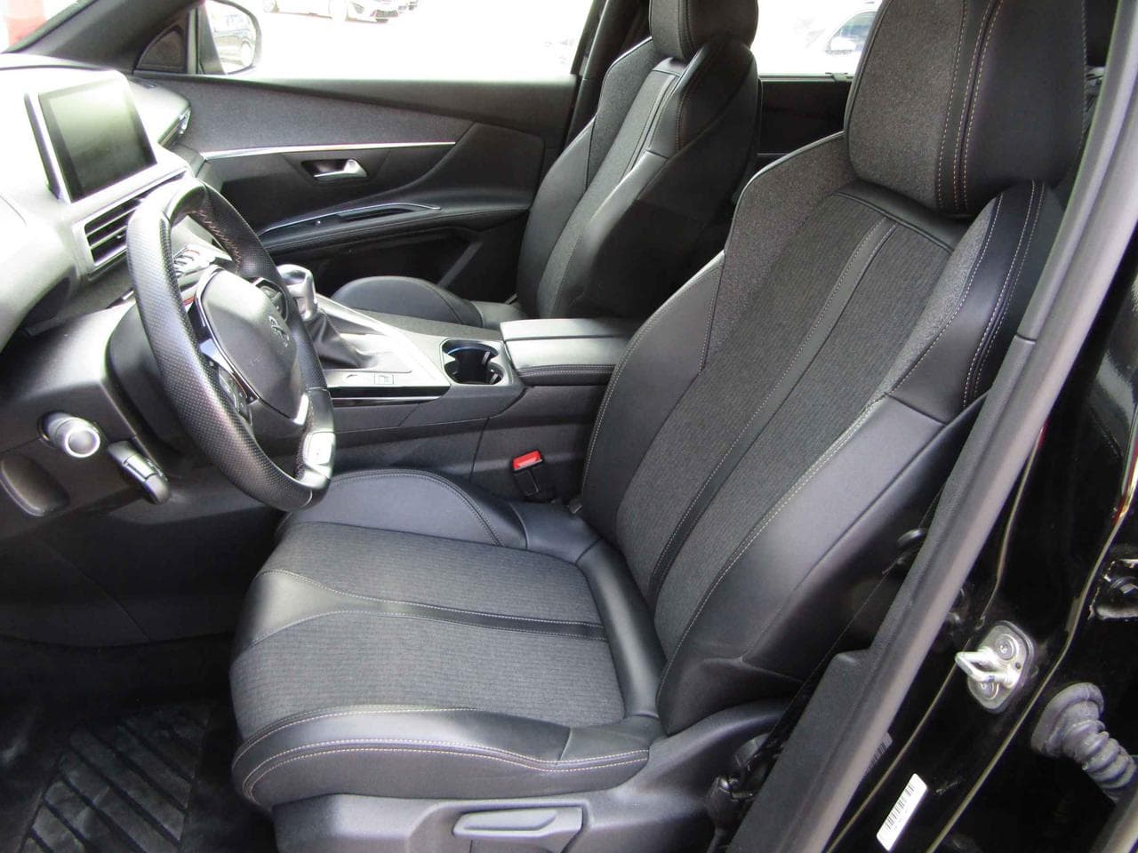 2019 Peugeot 5008 - 9