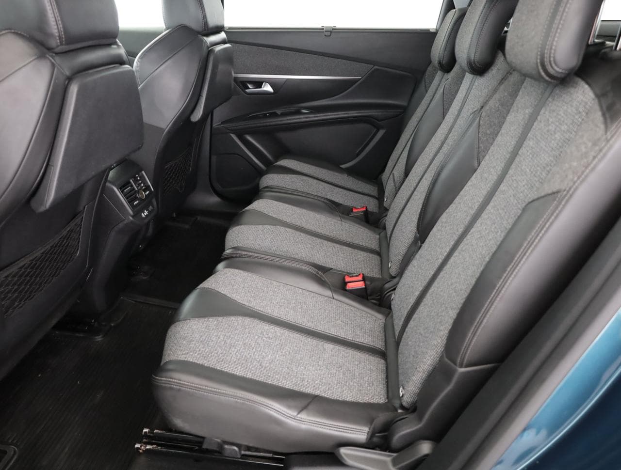 2018 Peugeot 5008 - 17