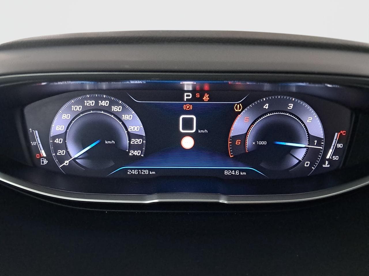 2018 Peugeot 5008 - 31