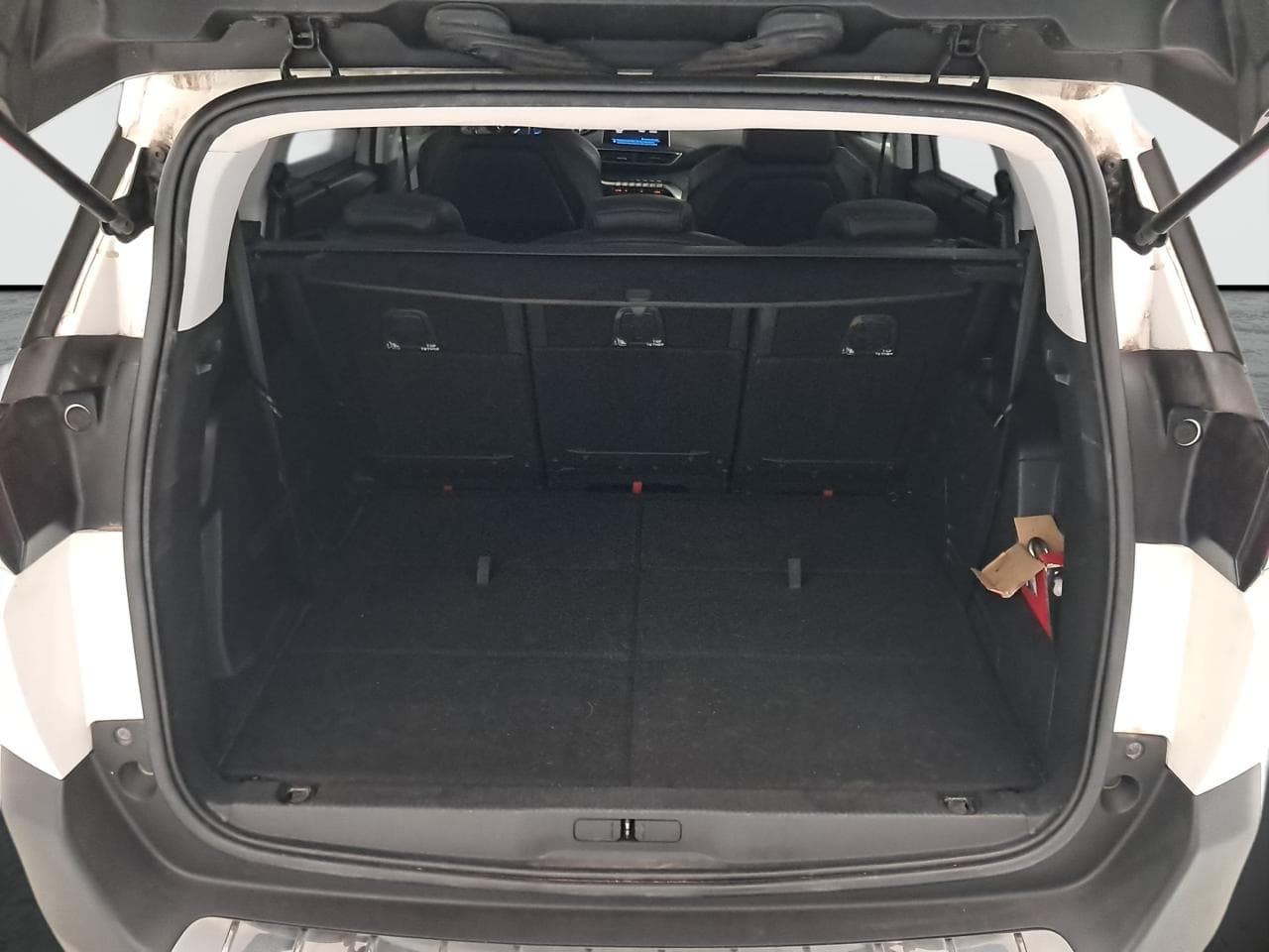 2018 Peugeot 5008 - 37