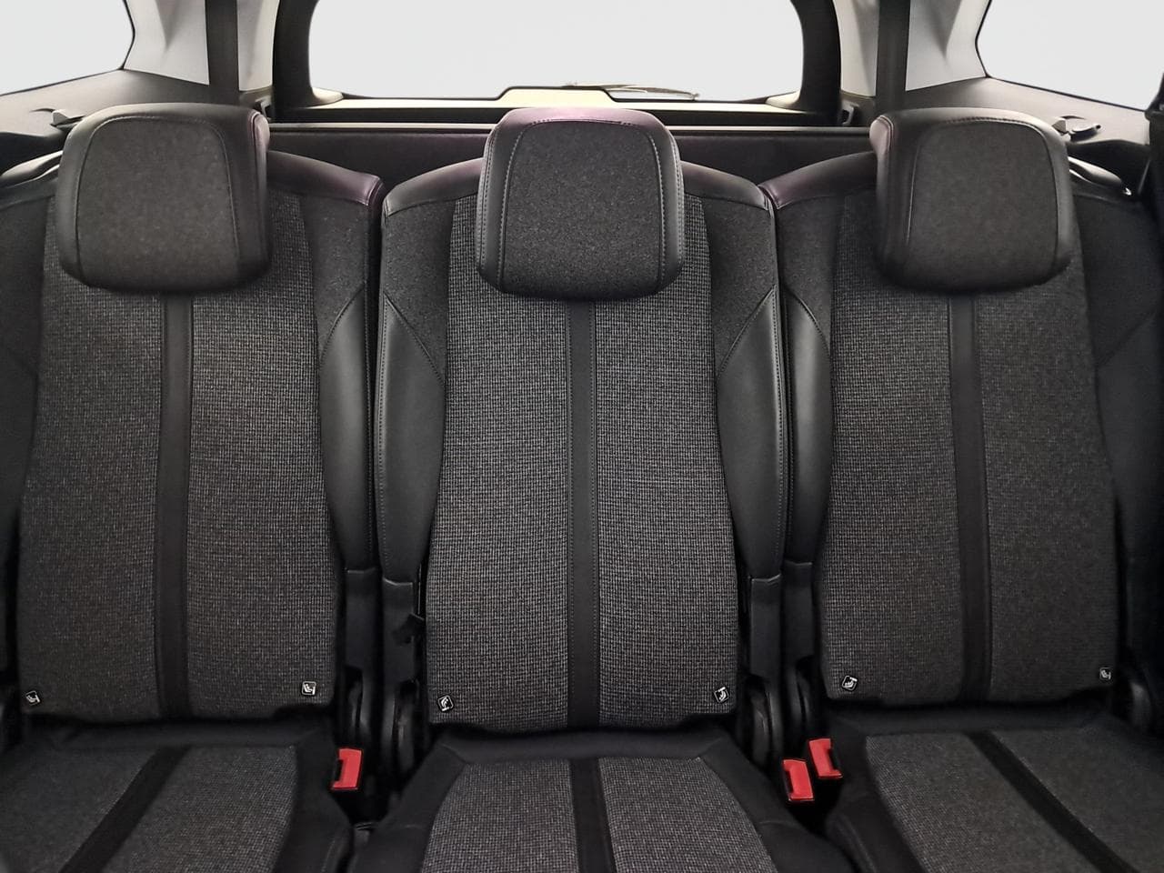 2018 Peugeot 5008 - 26