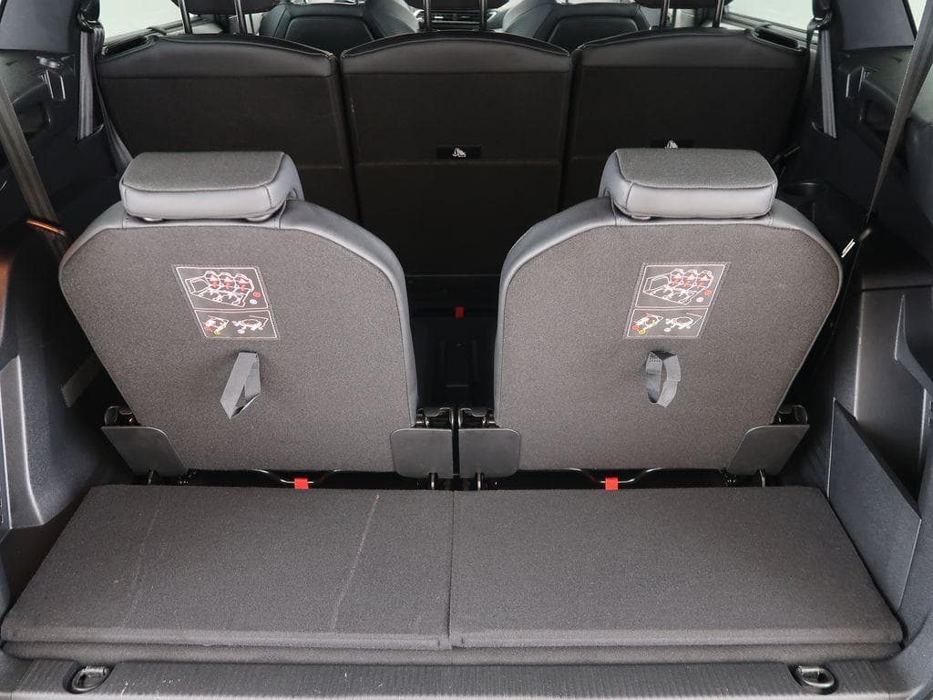 2023 Peugeot 5008 - 12