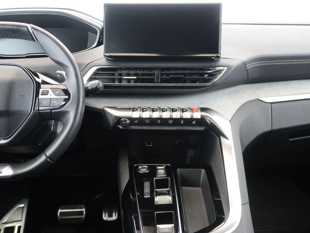 2023 Peugeot 5008 - 19