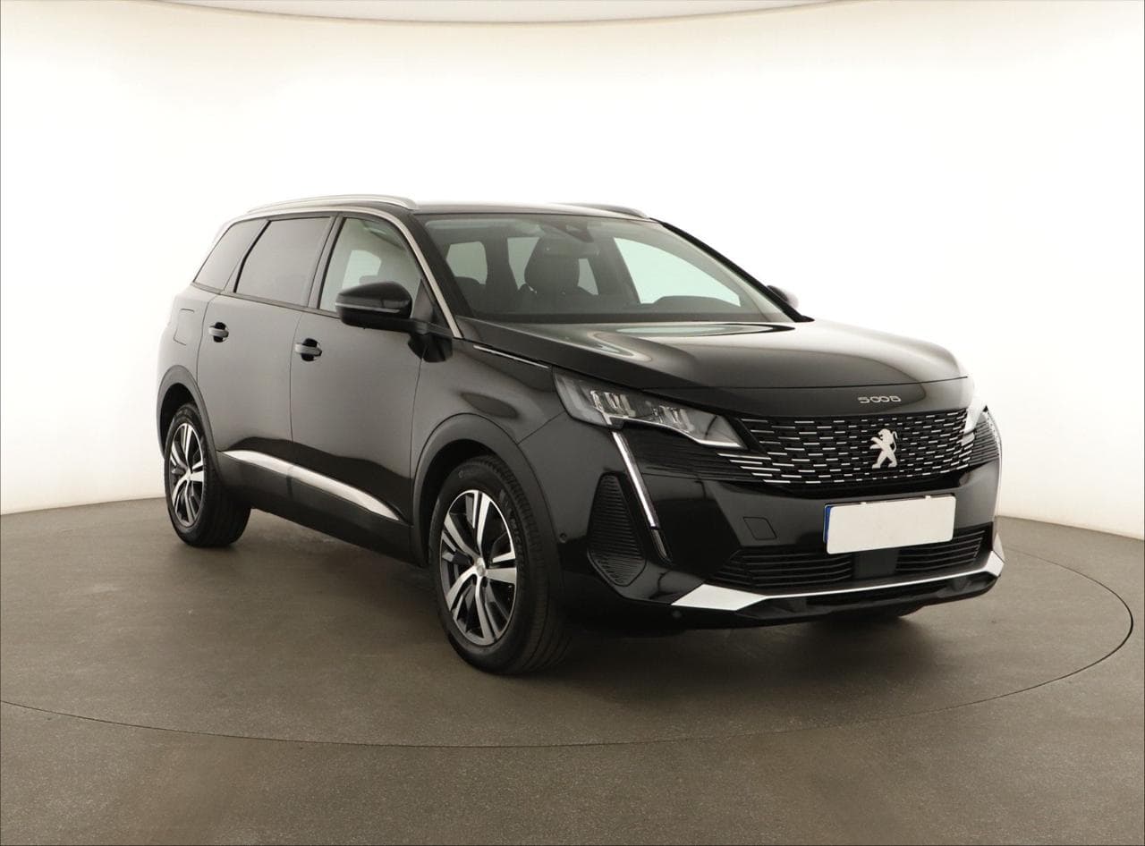 2022 Peugeot 5008