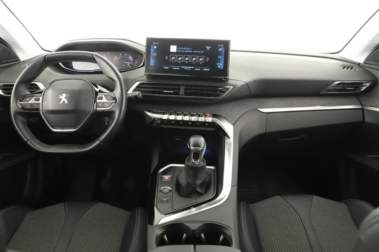 2022 Peugeot 5008 - 9