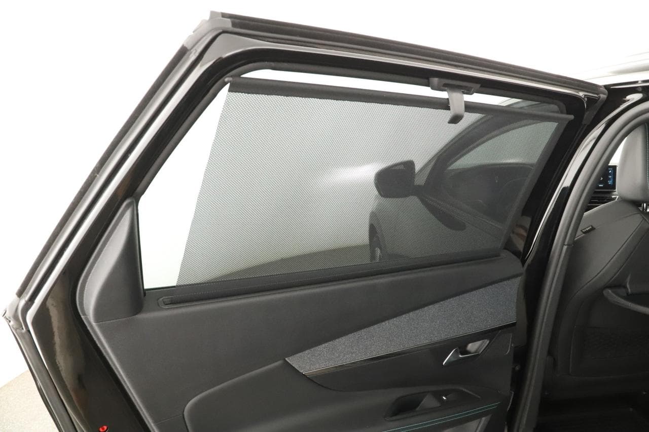 2022 Peugeot 5008 - 17
