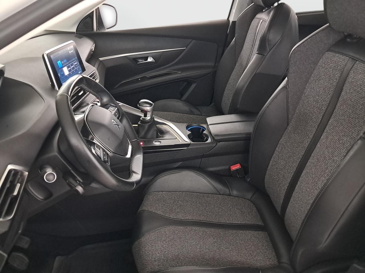 2020 Peugeot 5008 - 16