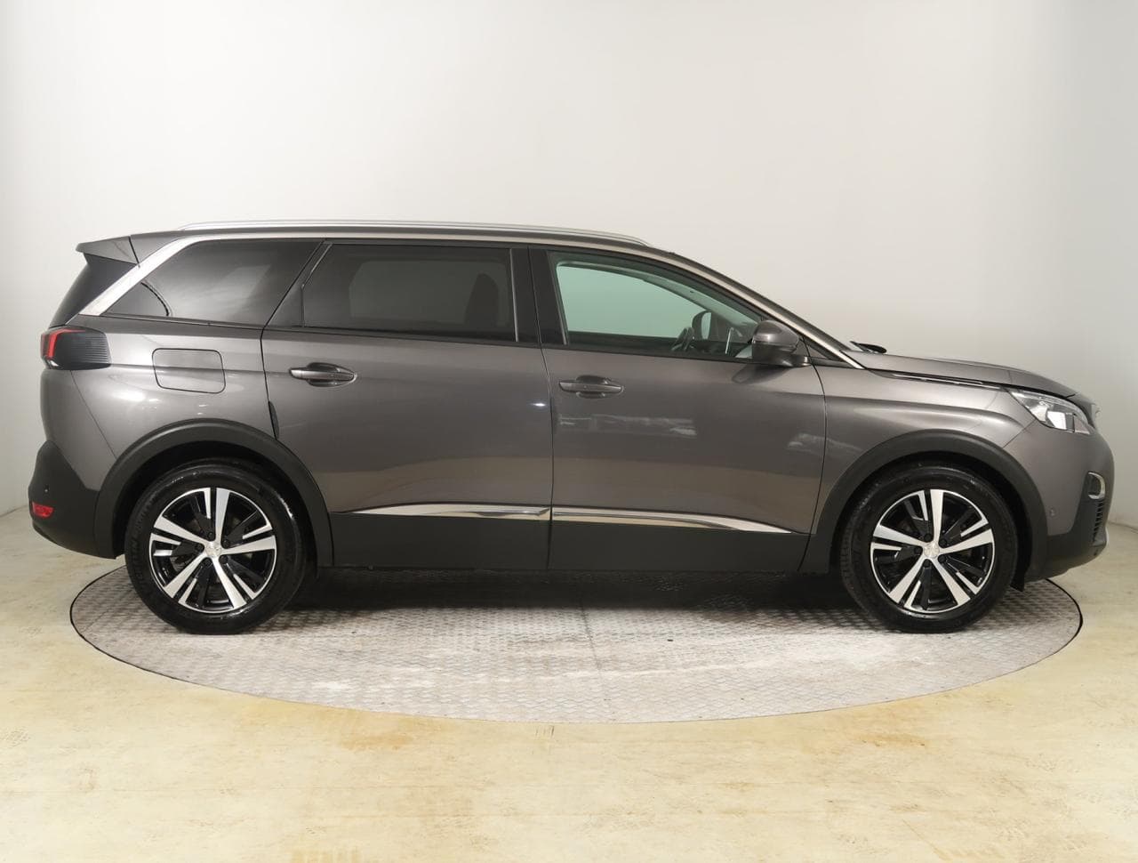 2019 Peugeot 5008 - 8