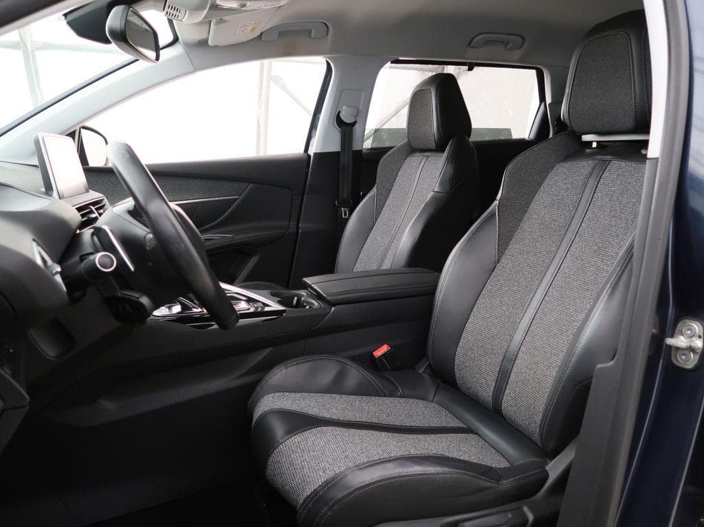 2017 Peugeot 5008 - 16
