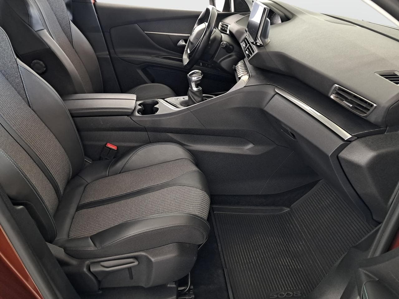 2021 Peugeot 5008 - 12