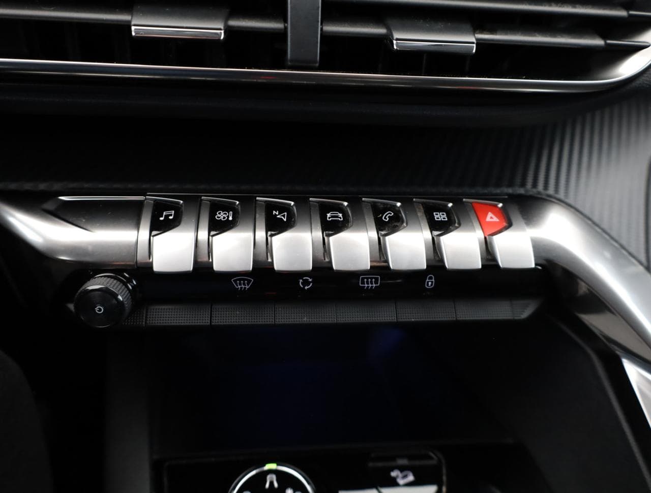 2020 Peugeot 5008 - 16