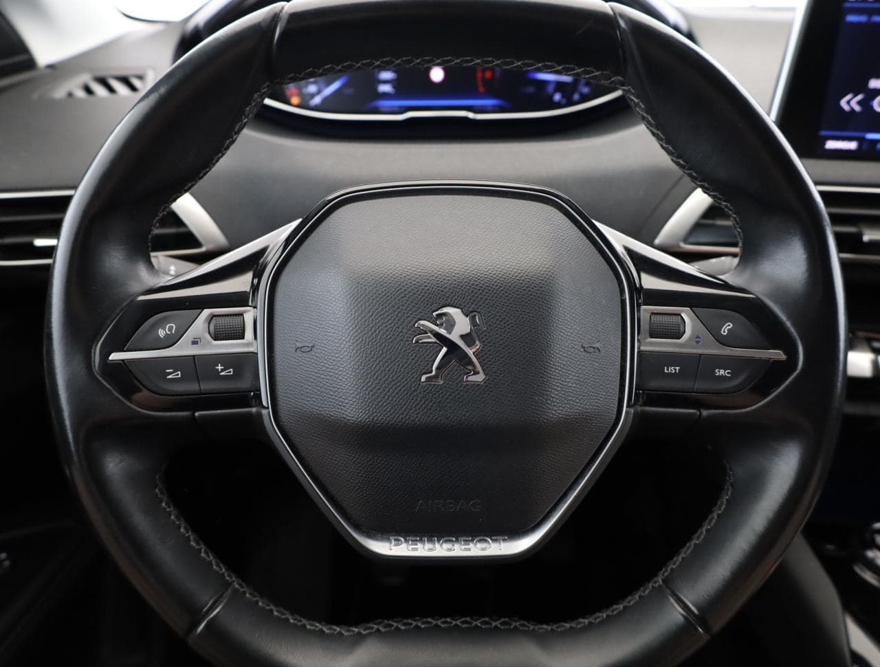 2020 Peugeot 5008 - 14