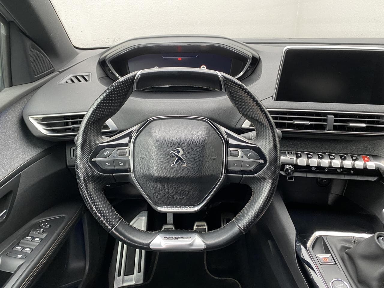2018 Peugeot 5008 - 11