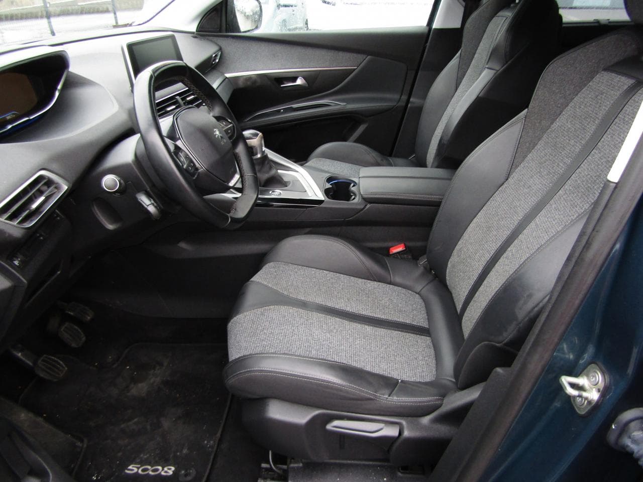 2019 Peugeot 5008 - 9