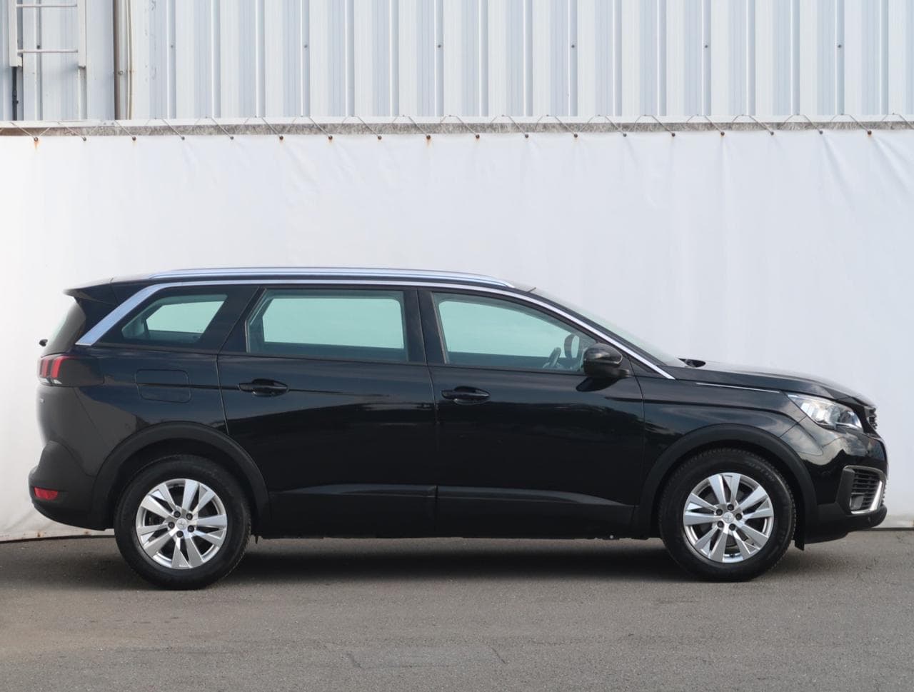 2017 Peugeot 5008 - 8