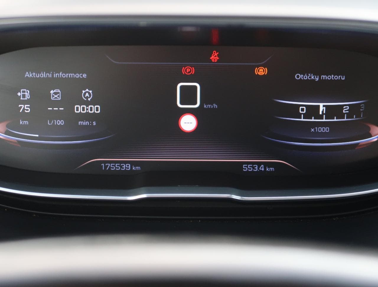 2017 Peugeot 5008 - 17