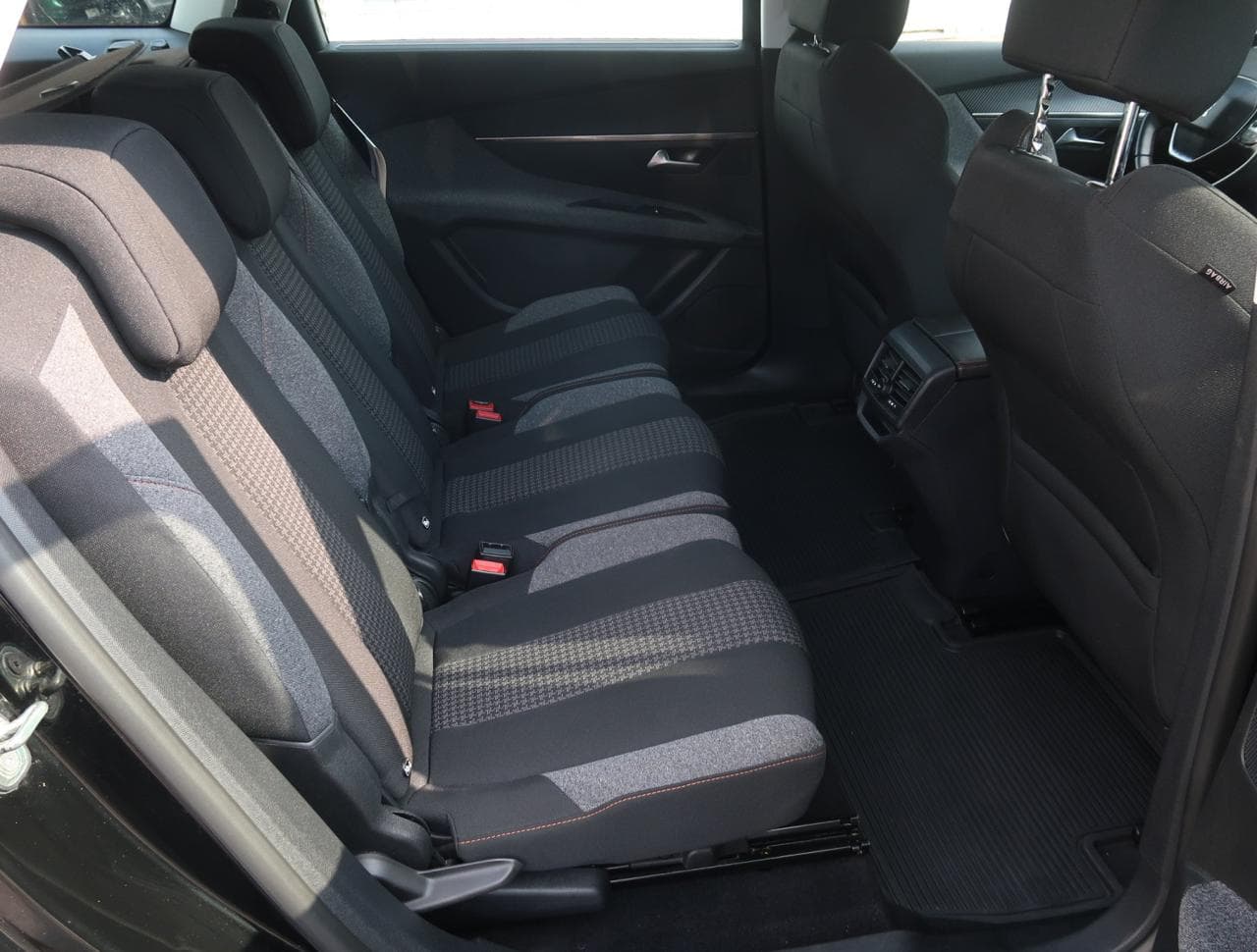 2017 Peugeot 5008 - 13
