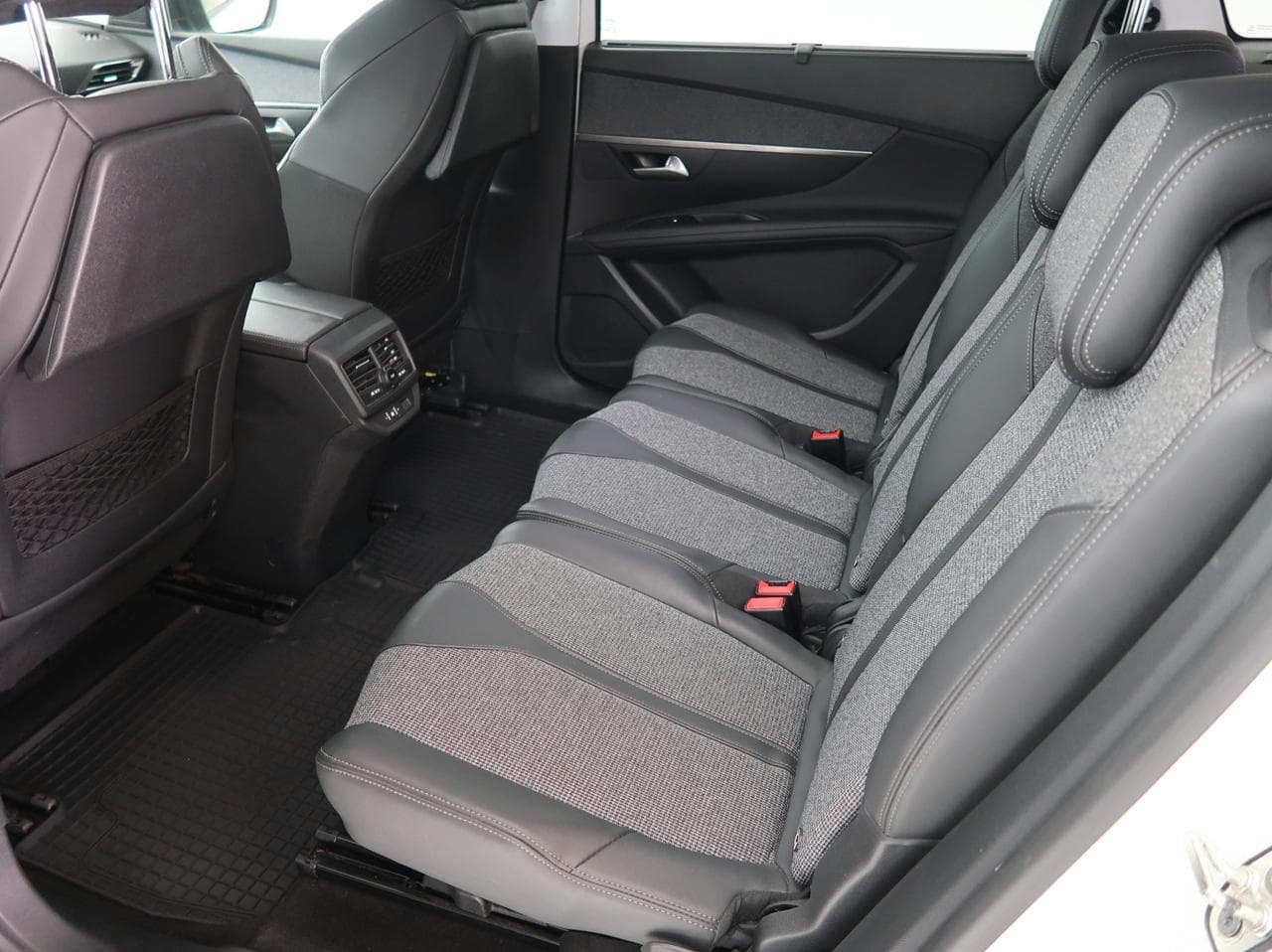 2019 Peugeot 5008 - 15