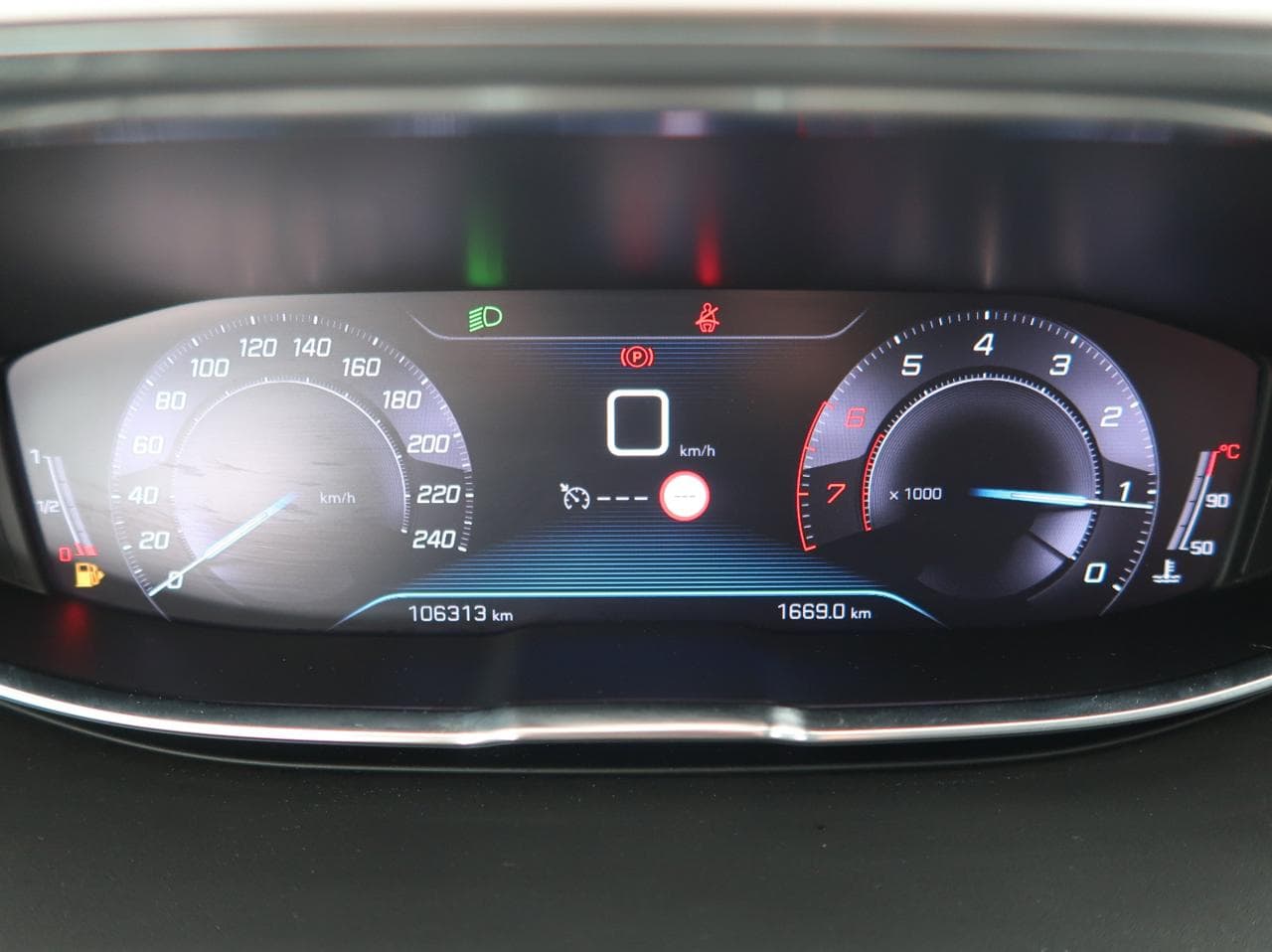 2019 Peugeot 5008 - 17