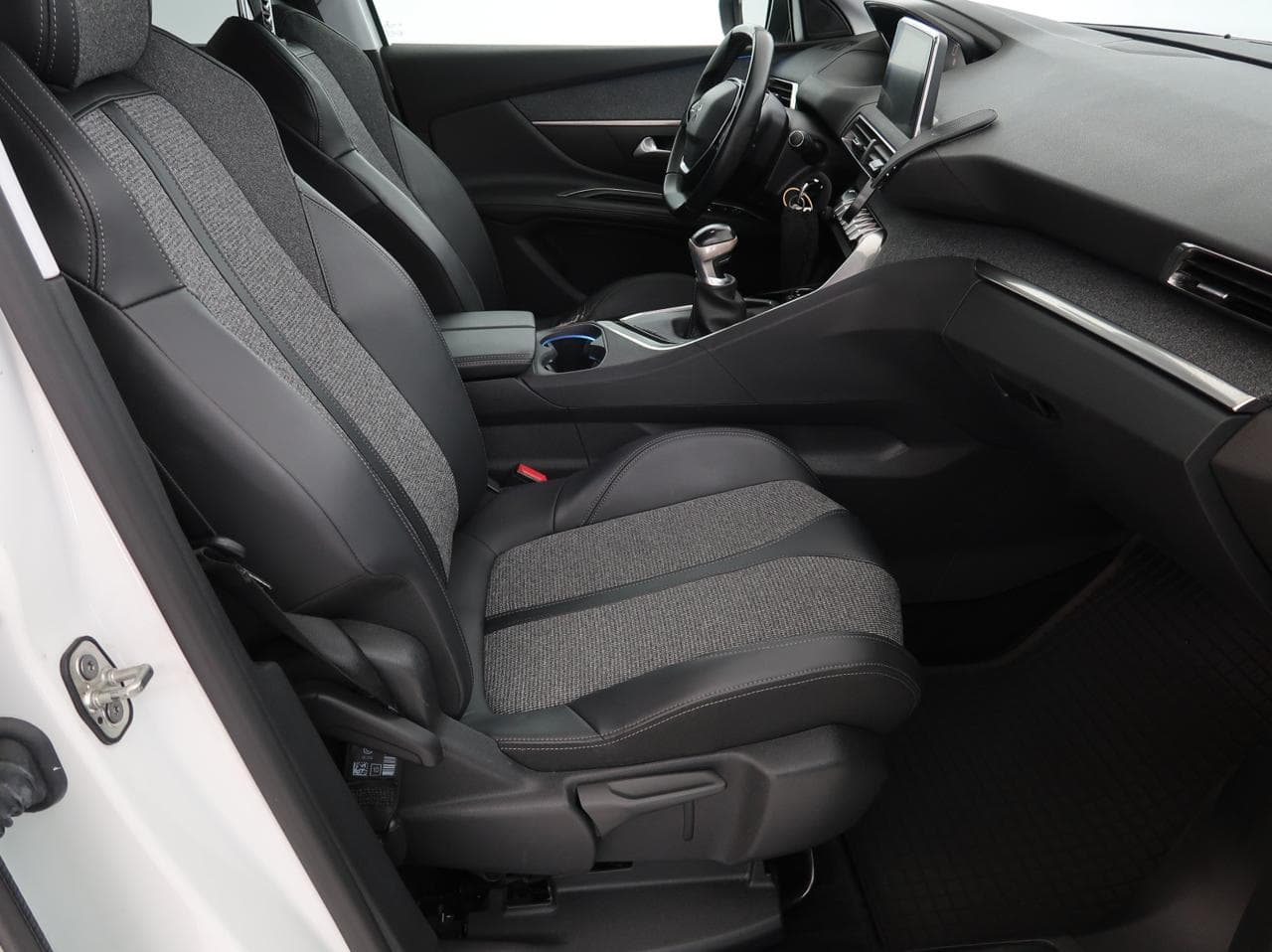 2019 Peugeot 5008 - 12