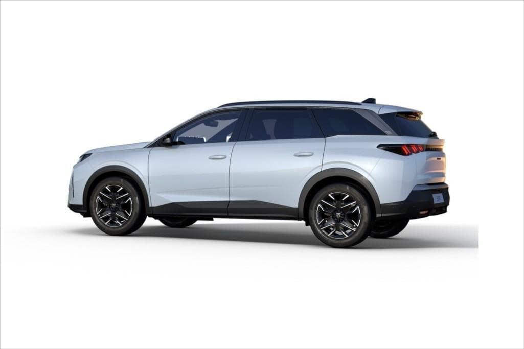 2026 Peugeot 5008 - 4