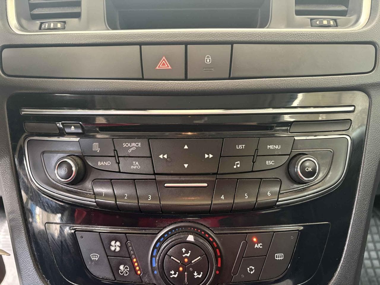 2011 Peugeot 508 - 13